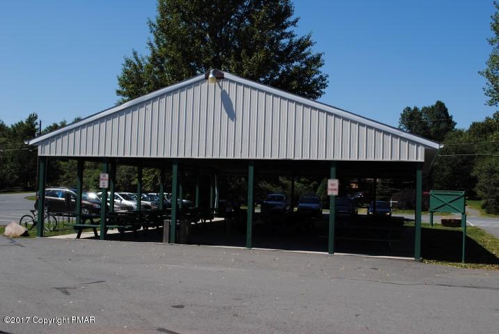522 South Old Stage Road Albrightsville, PA 18210 - Photo 21 of 25 Community Picnic area