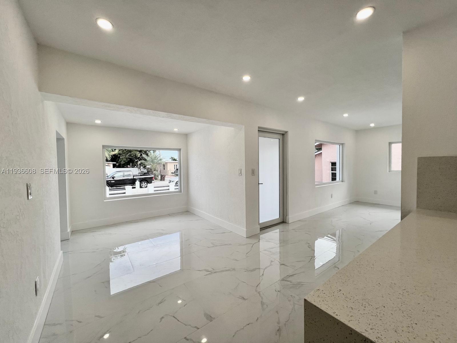 542 East 20th Street Hialeah, FL 33013 - Photo 11 of 30