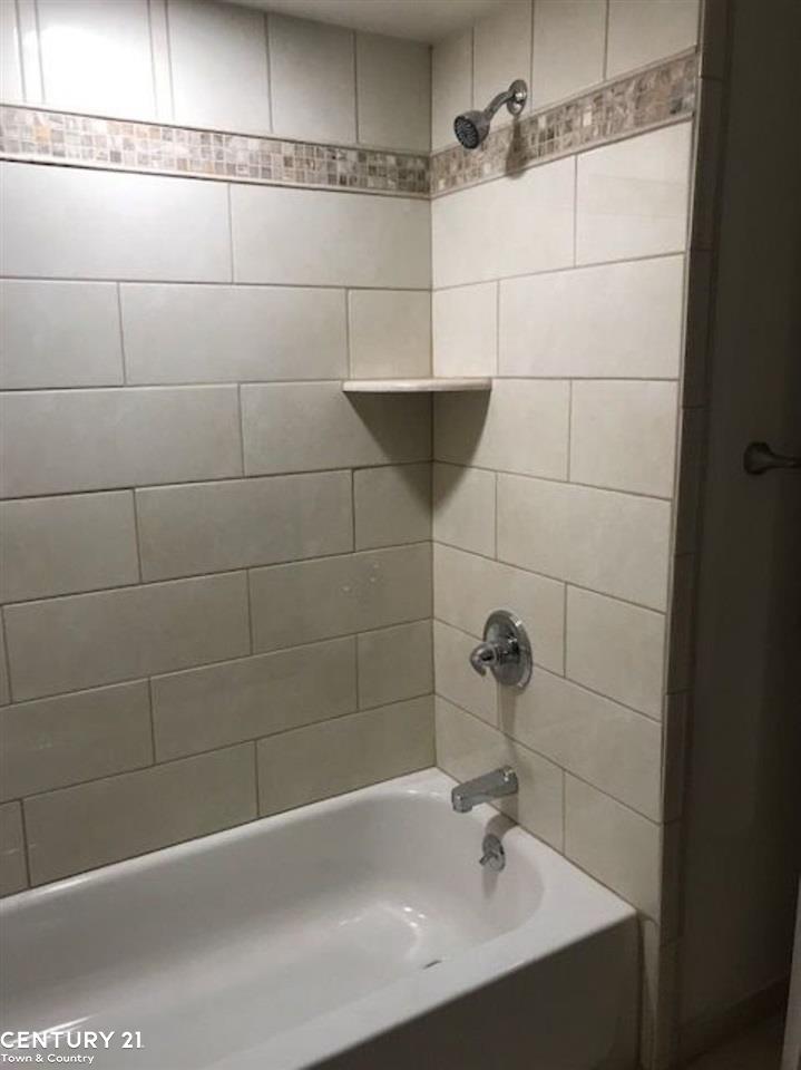 2309 Walton Rochester Hills Rochester, MI 48309 - Photo 15 of 49