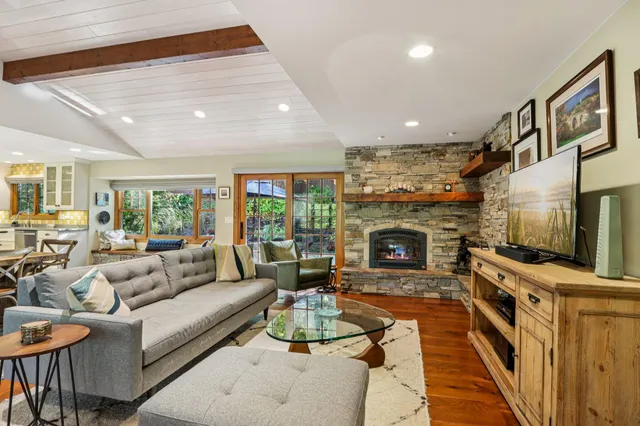 $865,000 | W3423 McDonald Road, Lake Geneva, WI 53147