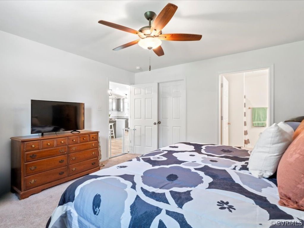 1820 Ballsville Road Powhatan, VA 23139 - Photo 19 of 46 a living room with furniture and a flat screen tv