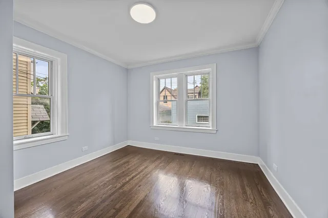 $4,800 | 1101 South Oak Park Avenue, Unit 1, Oak Park, IL 60304