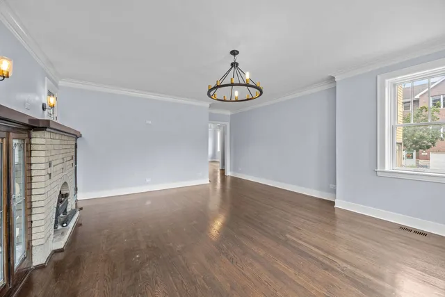 $4,800 | 1101 South Oak Park Avenue, Unit 1, Oak Park, IL 60304