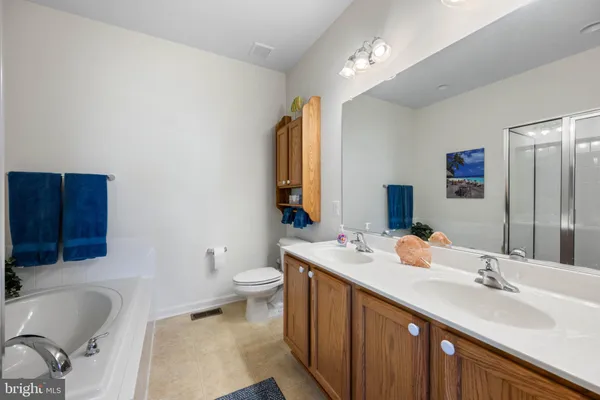$479,000 | 17663 Gate Drive, Unit 2, Lewes, DE 19958