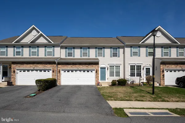 $479,000 | 17663 Gate Drive, Unit 2, Lewes, DE 19958