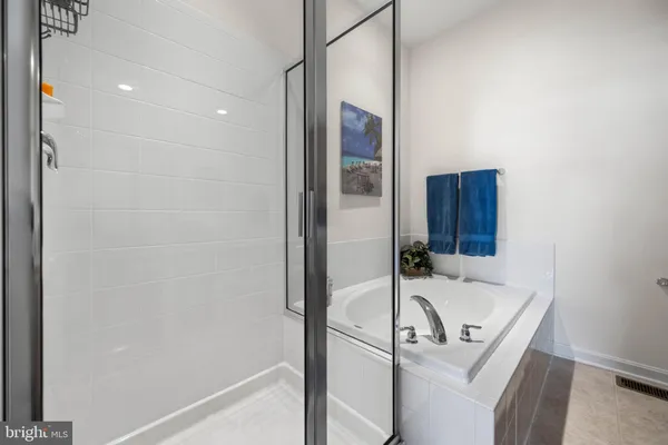 $479,000 | 17663 Gate Drive, Unit 2, Lewes, DE 19958