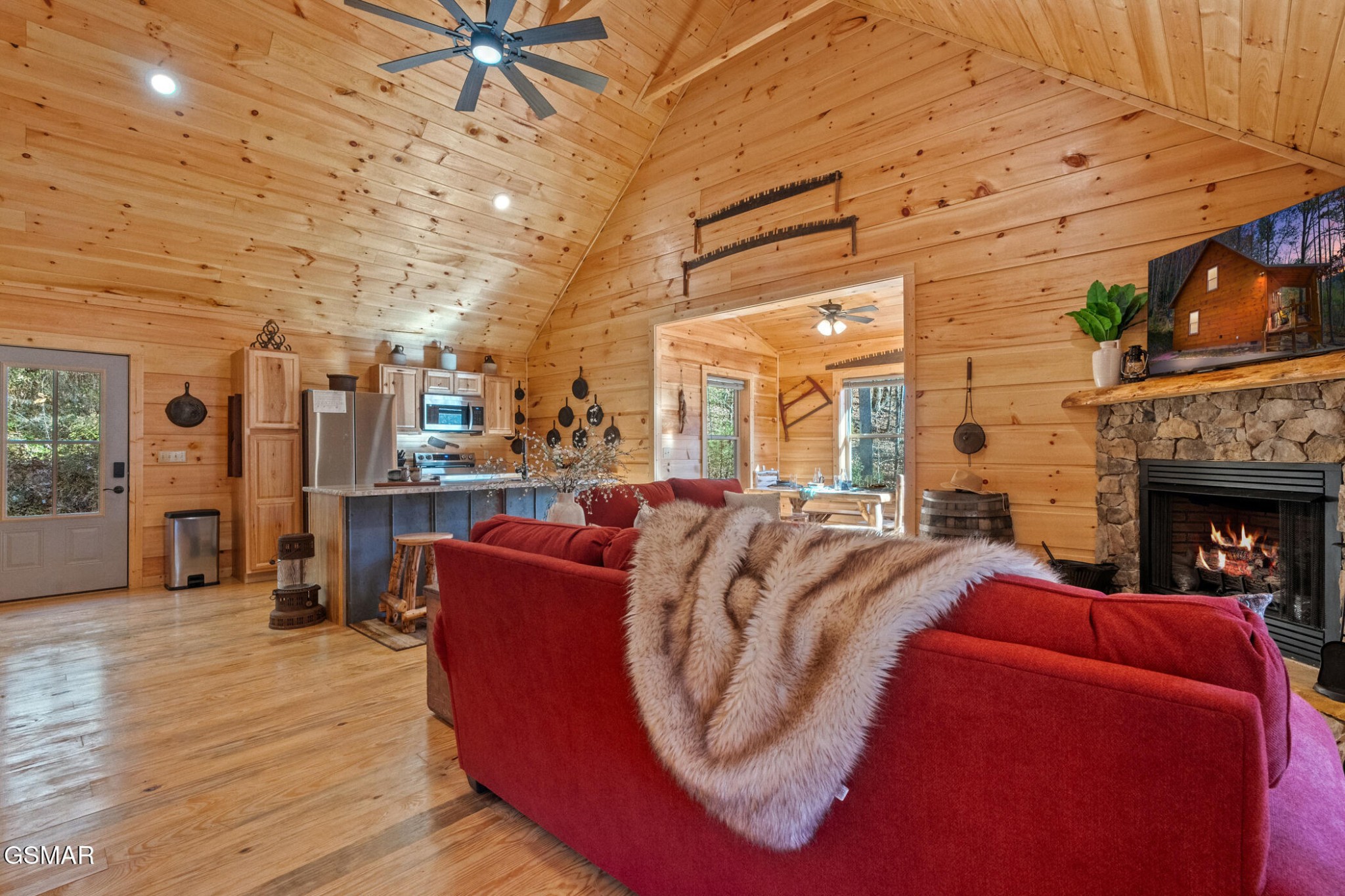 3879 Henry Town Road Sevierville, TN 37876 - Photo 13 of 24 Gallery Image 13