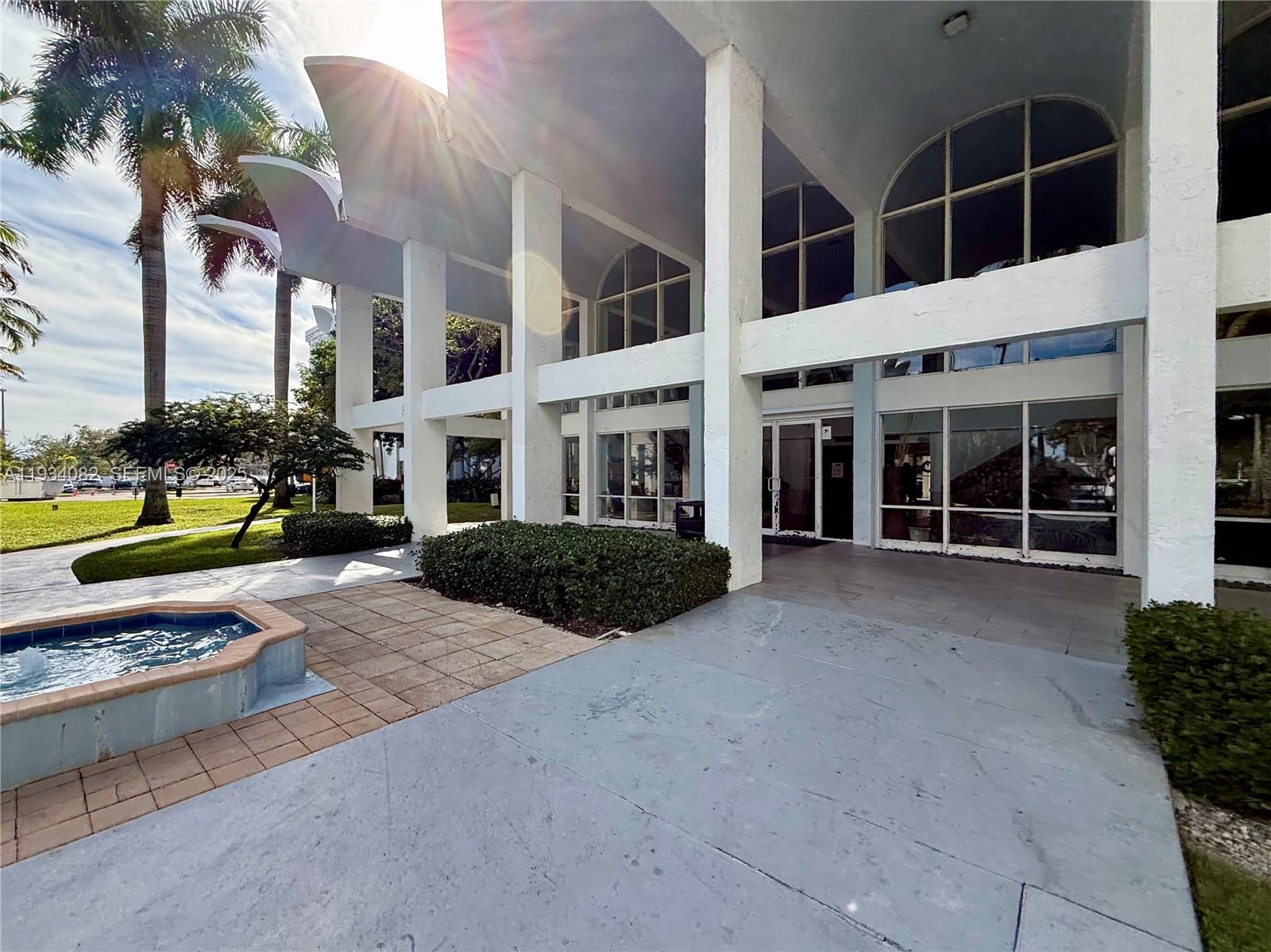 492 Northwest 165th Street, Unit C312 Miami, FL 33169 - Photo 19 of 21