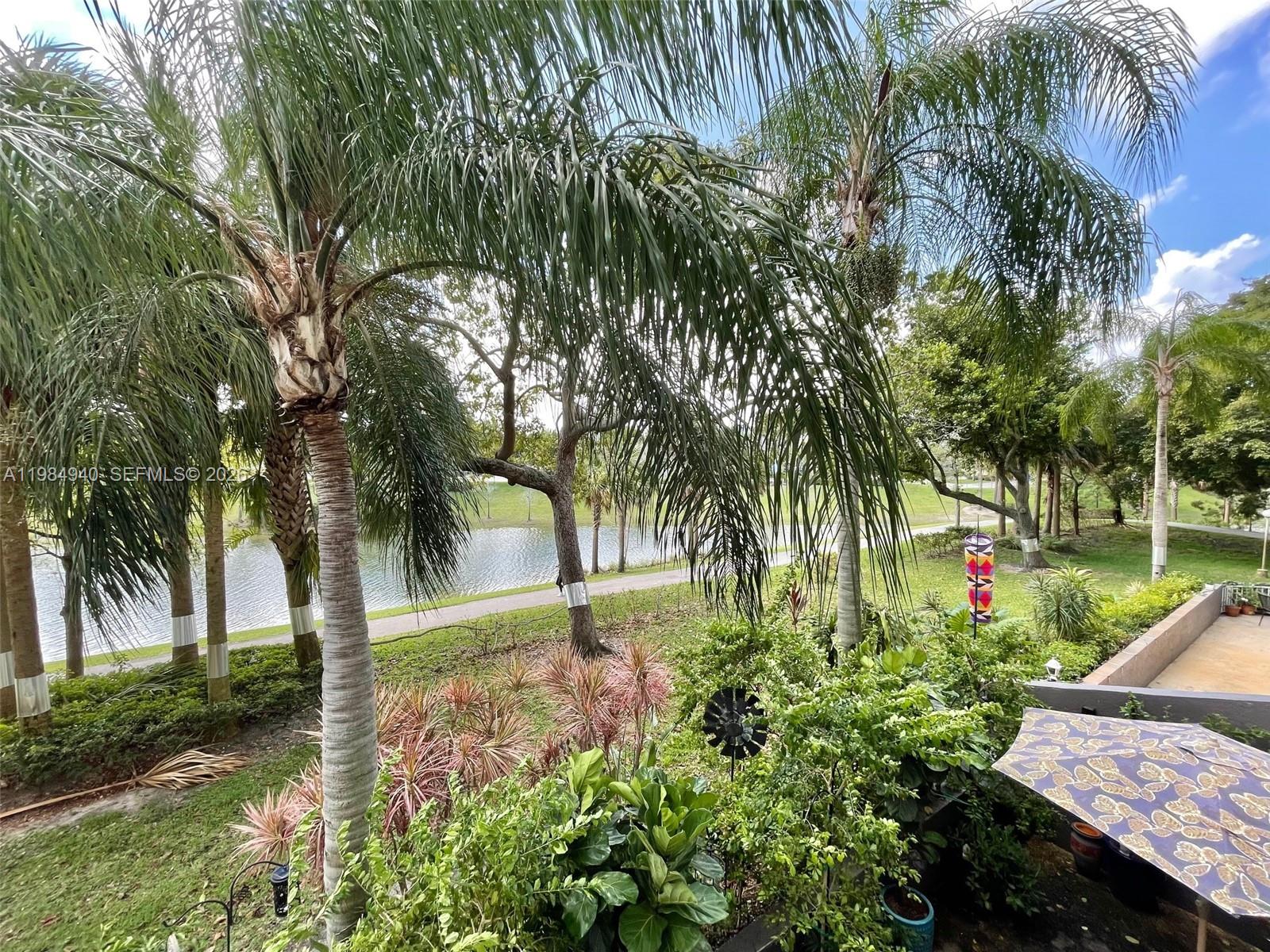 3850 Washington Street, Unit 214 Hollywood, FL 33021 - Photo 24 of 34