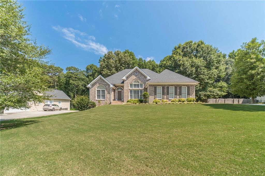 1114 Maple Creek Ridge Loganville, GA 30052 - Photo 4 of 45