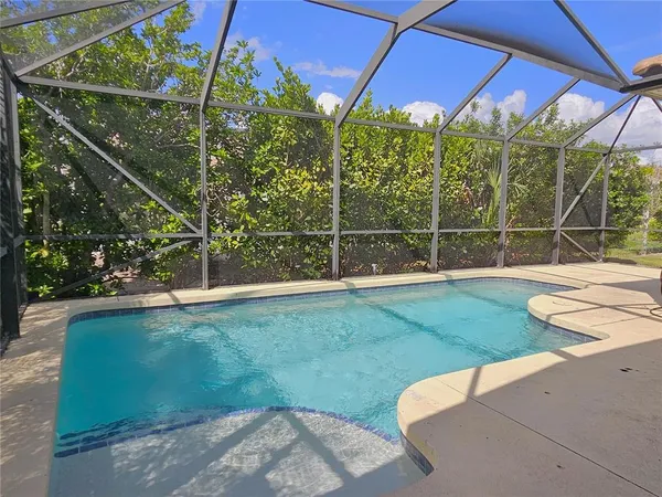 $3,095 | 175 Braemar Avenue, Venice, FL 34293