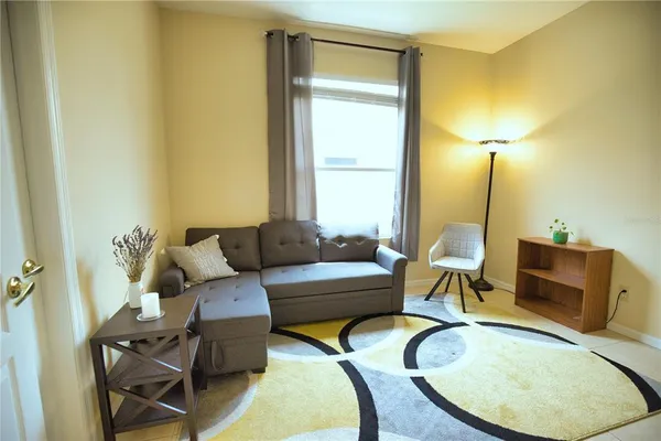 $3,095 | 175 Braemar Avenue, Venice, FL 34293