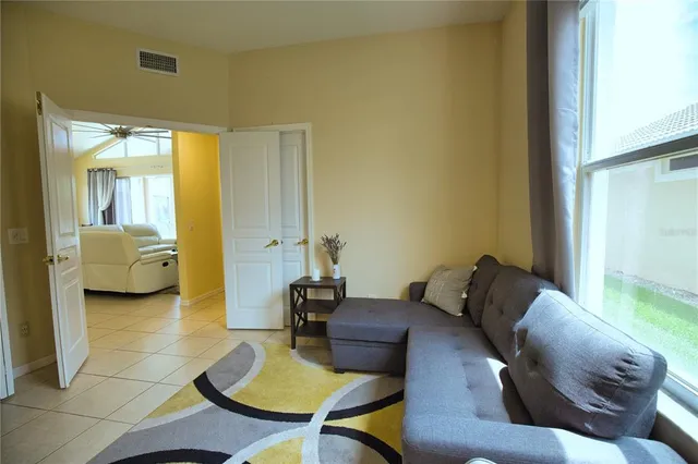 $3,240 | 175 Braemar Avenue, Venice, FL 34293