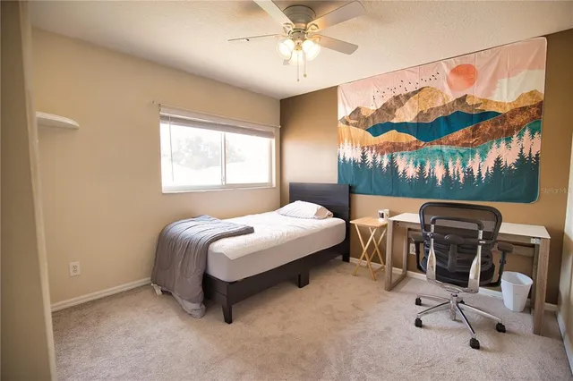 $3,240 | 175 Braemar Avenue, Venice, FL 34293