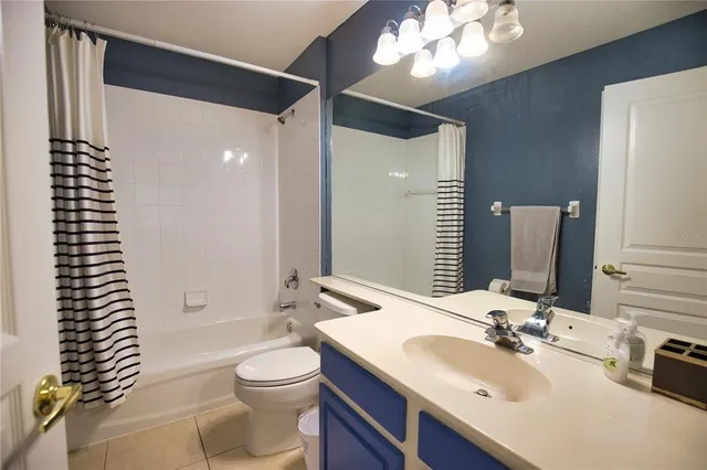 $3,240 | 175 Braemar Avenue, Venice, FL 34293