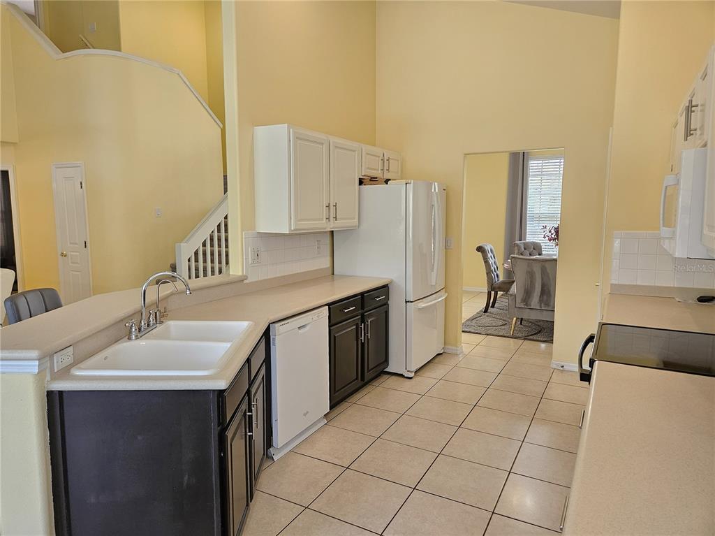 175 Braemar Avenue Venice, FL 34293 - Photo 9 of 40 a spacious bathroom with a double vanity sink a mirror and a shower