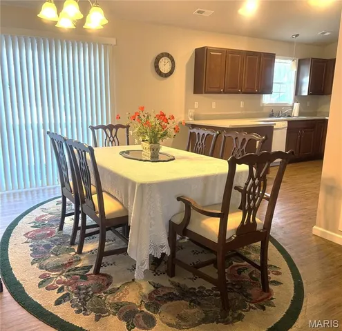 $219,500 | 109 Woodbury Lane, Cuba, MO 65453