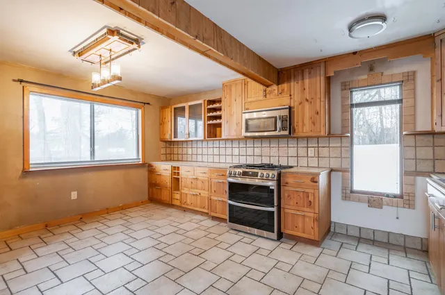 $339,900 | 44 Coburn Woods, Unit 44, Nashua, NH 03063