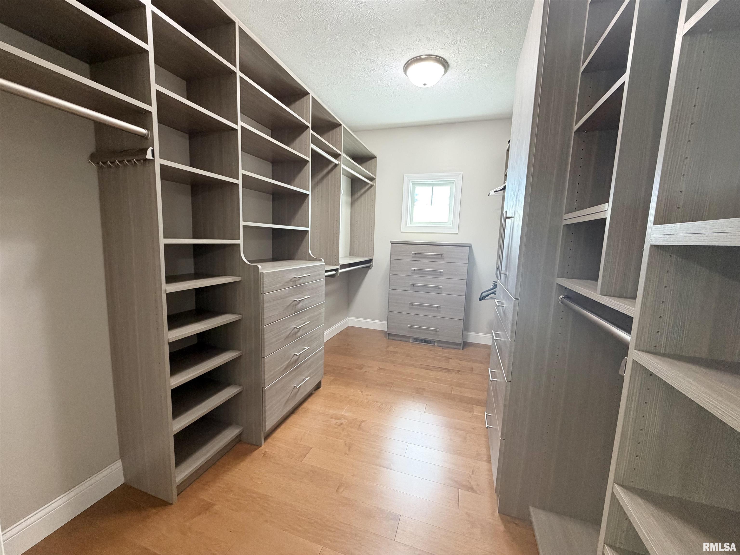 1805 Blue Stone Drive Springfield, IL 62704 - Photo 21 of 40