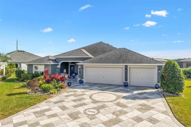 $785,000 | 2098 Foust Place, The Villages, FL 32163