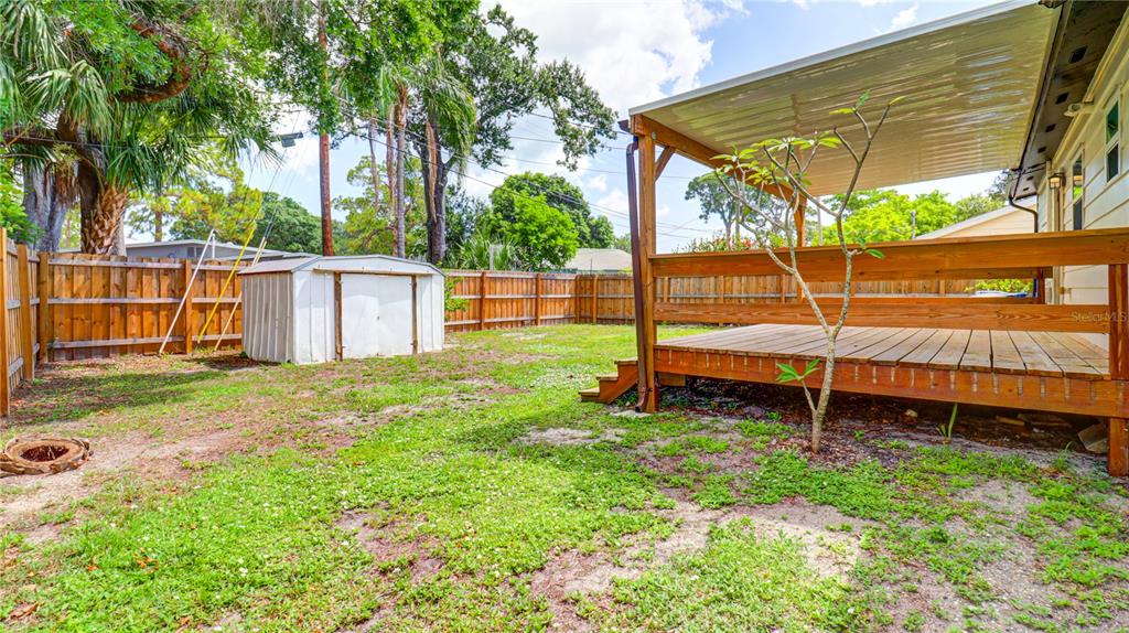 8110 Diagonal Road North St. Petersburg, FL 33702 - Photo 44 of 55