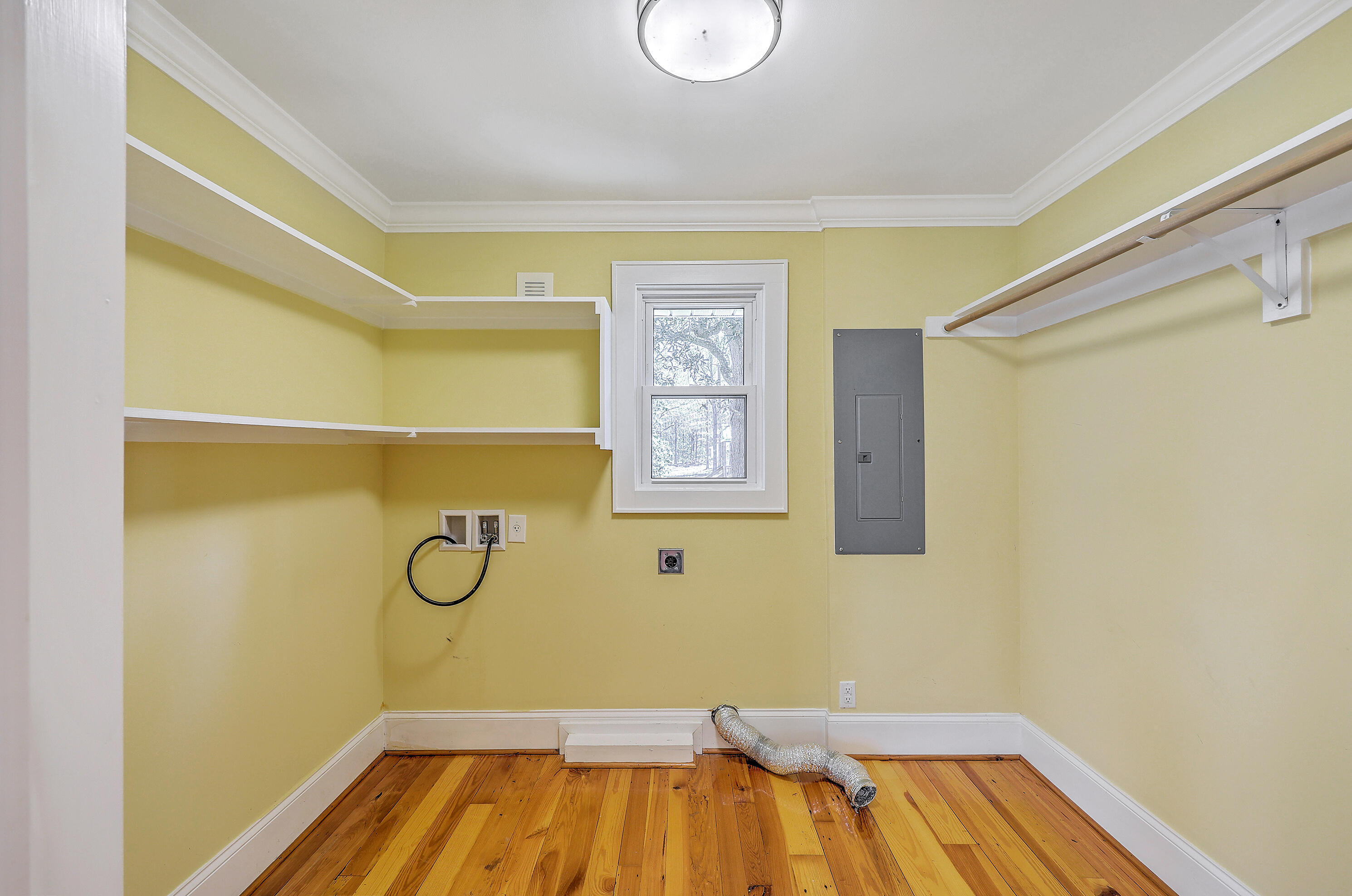 148 Patrick Lane Summerville, SC 29483 - Photo 26 of 48 Laundry