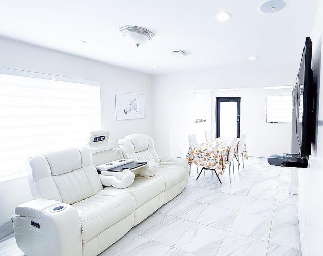 458 East 20th Street Hialeah, FL 33013 - Photo 11 of 13