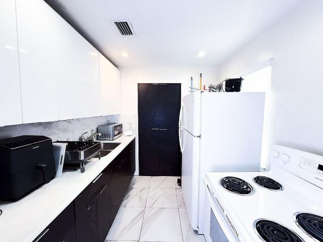 458 East 20th Street Hialeah, FL 33013 - Photo 13 of 13