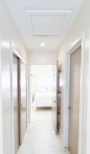 458 East 20th Street Hialeah, FL 33013 - Photo 3 of 13