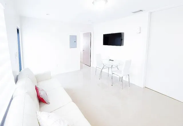 $1,200,000 | 458 East 20th Street, Hialeah, FL 33013