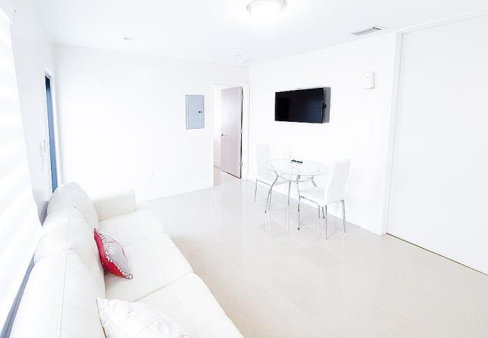 458 East 20th Street Hialeah, FL 33013 - Photo 4 of 13