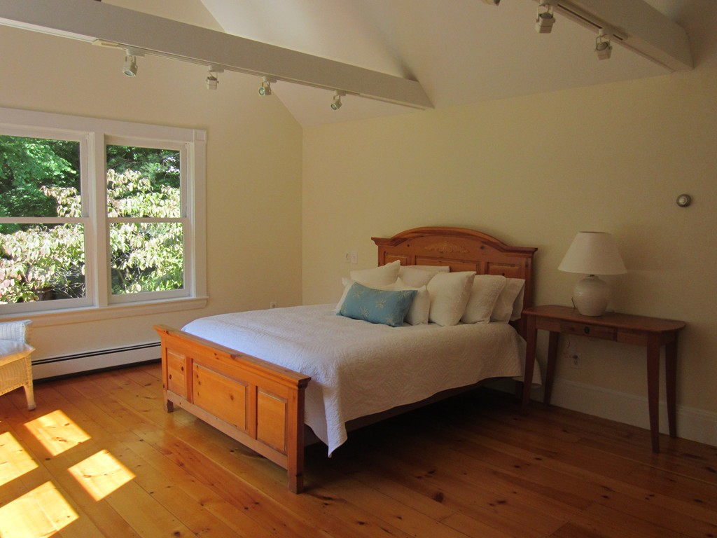58 Colburn Road Wellesley, MA 02481 - Photo 14 of 29