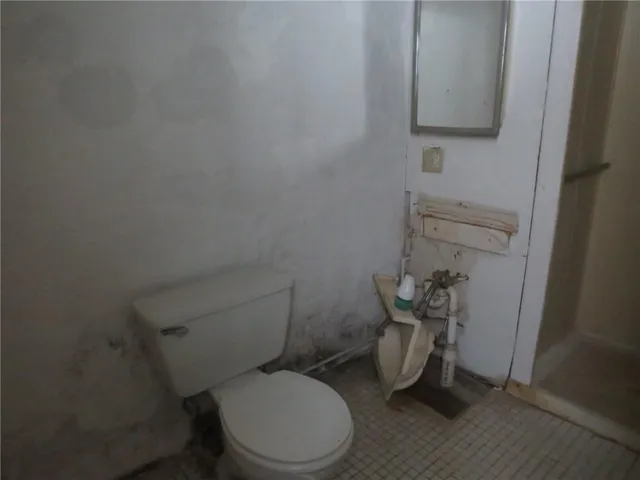 $29,900 | 74 Castner Avenue, Donora, PA 15033