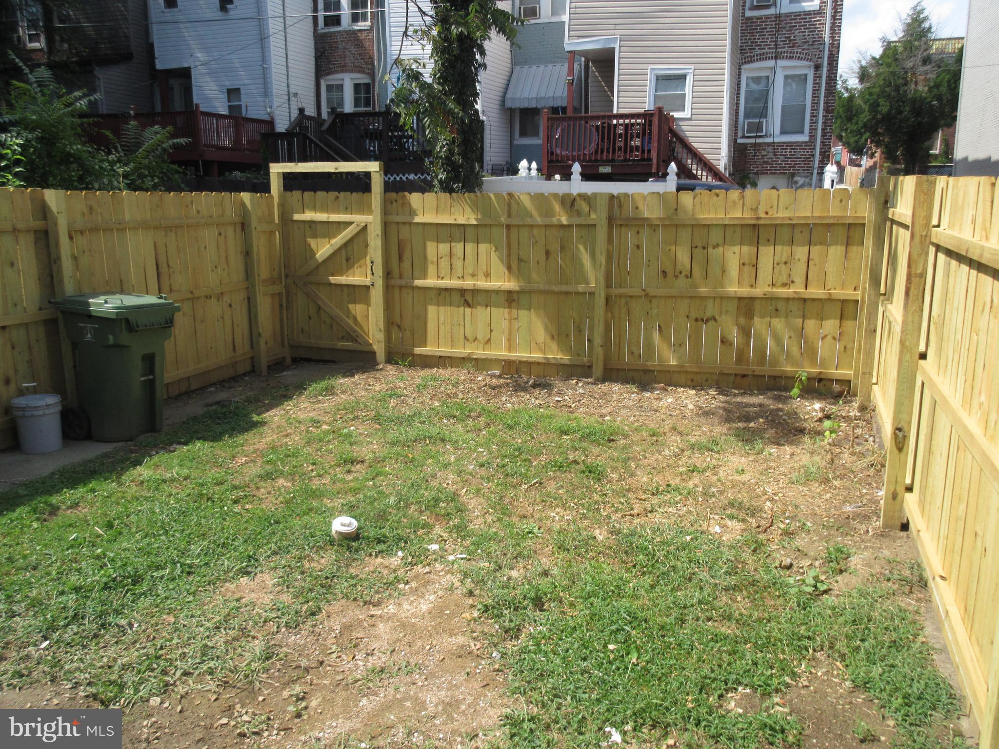 722 Edgewood Street Baltimore, MD 21229 - Photo 35 of 56 a view of a backyard of a house