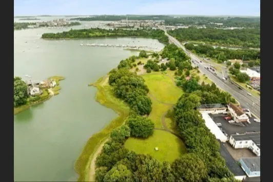 $2,200 | 275 Neck Street, Unit A3, Weymouth, MA 02191