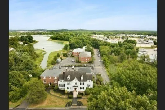 $2,200 | 275 Neck Street, Unit A3, Weymouth, MA 02191