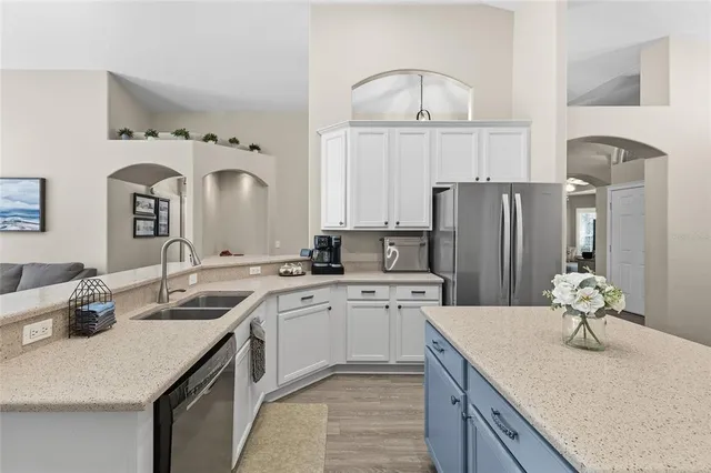 $609,990 | 6216 Whimbrelwood Drive, Lithia, FL 33547