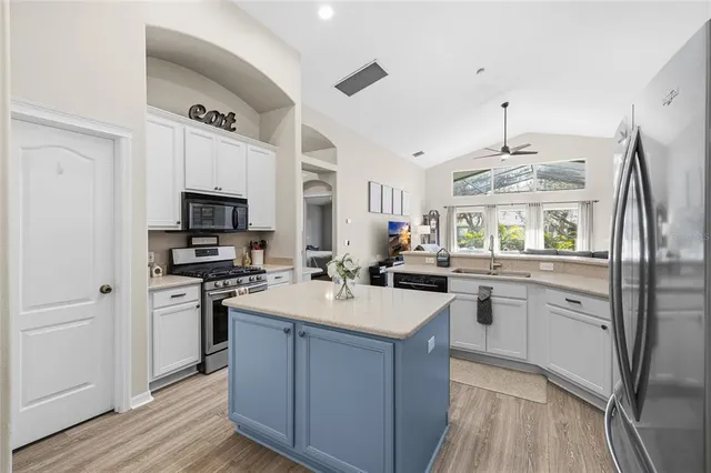 $609,990 | 6216 Whimbrelwood Drive, Lithia, FL 33547