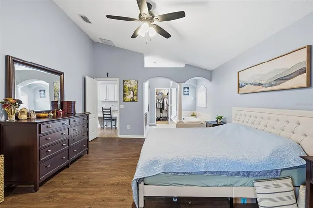 $609,990 | 6216 Whimbrelwood Drive, Lithia, FL 33547