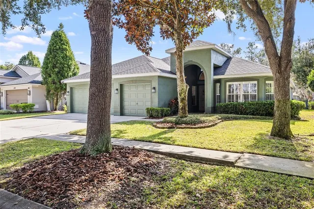 $609,990 | 6216 Whimbrelwood Drive, Lithia, FL 33547