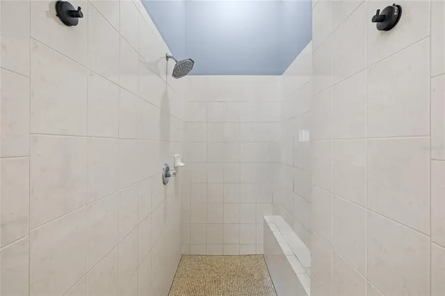 $609,990 | 6216 Whimbrelwood Drive, Lithia, FL 33547