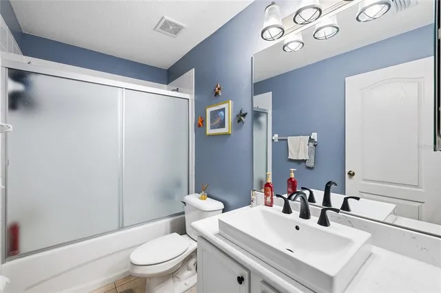 $609,990 | 6216 Whimbrelwood Drive, Lithia, FL 33547