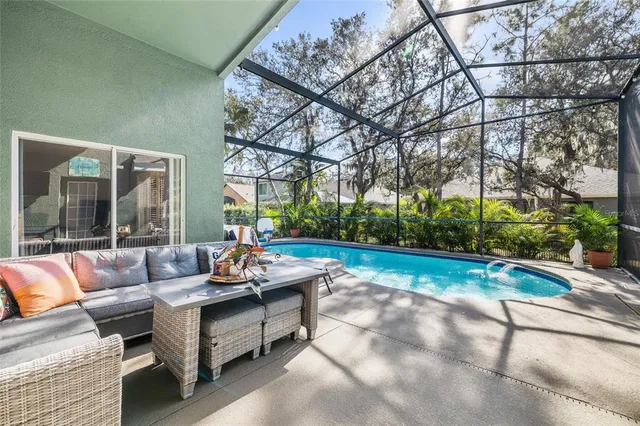 $609,990 | 6216 Whimbrelwood Drive, Lithia, FL 33547