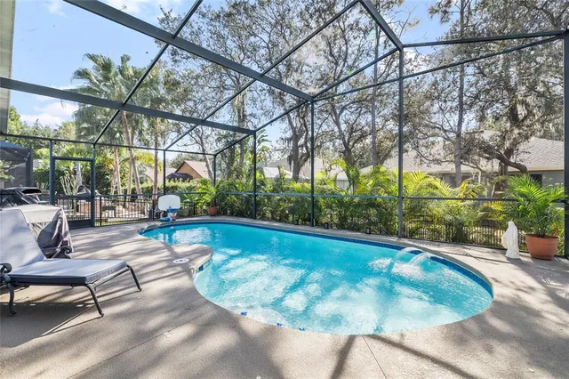 $609,990 | 6216 Whimbrelwood Drive, Lithia, FL 33547