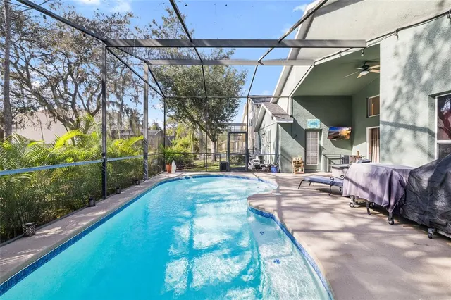 $609,990 | 6216 Whimbrelwood Drive, Lithia, FL 33547