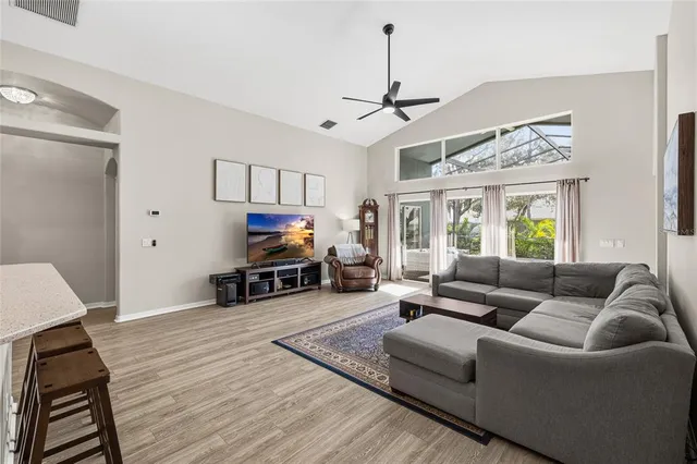 $609,990 | 6216 Whimbrelwood Drive, Lithia, FL 33547