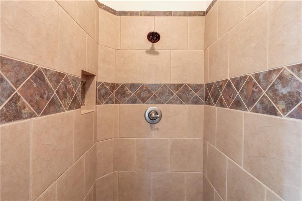 2240 Pear Grove Court Jefferson, GA 30549 - Photo 26 of 85