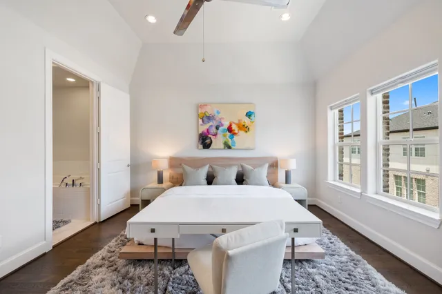 $5,000 | 2711 Stelter Place, Houston, TX 77007