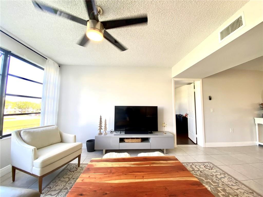 6037 Balboa Circle, Unit 304 Boca Raton, FL 33433 - Photo 31 of 51 Photo 31