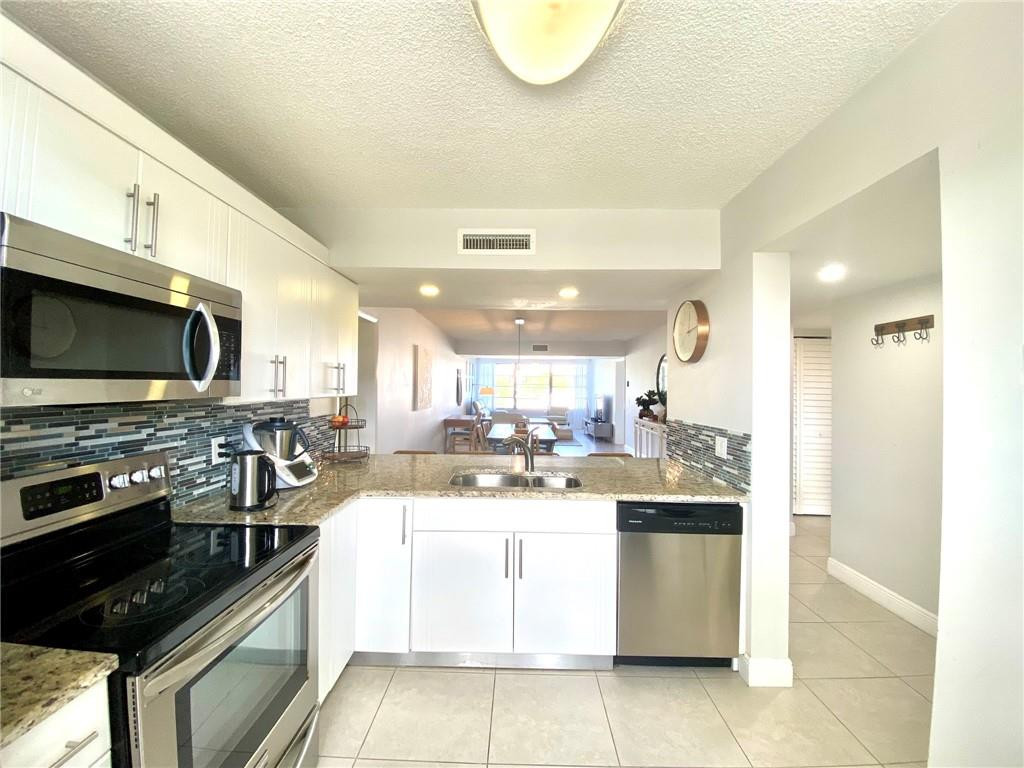 6037 Balboa Circle, Unit 304 Boca Raton, FL 33433 - Photo 8 of 51 Photo 8